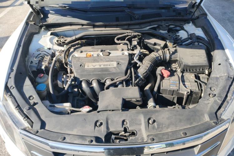 Used Honda Crosstour 2012 2.4L Luxury Edition Engine Bay
