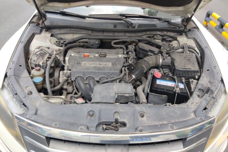 Used Honda Crosstour 2012 2.4L Prestige Edition Engine Bay