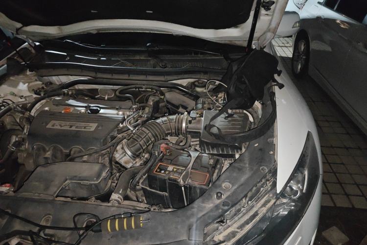 Used Honda Crosstour 2012 2.4L Luxury Edition Engine Bay Left