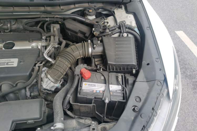Used Honda Crosstour 2012 2.4L Luxury Edition Engine Bay Left
