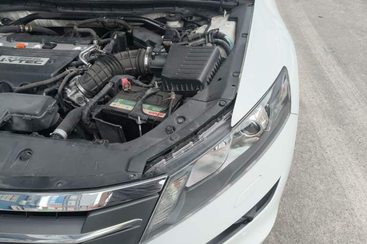 Used Honda Crosstour 2012 2.4L Luxury Edition Engine Bay Left