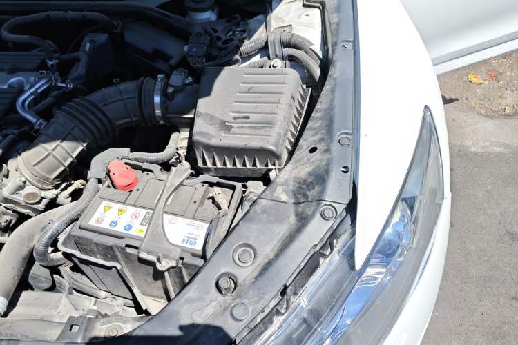 Used Honda Crosstour 2012 2.4L Luxury Edition Engine Bay Left