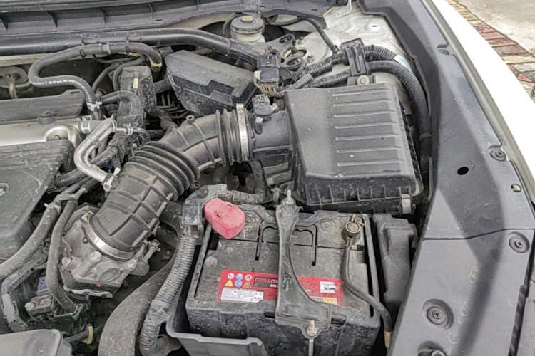 Used Honda Crosstour 2012 2.4L Luxury Edition Engine Bay Left