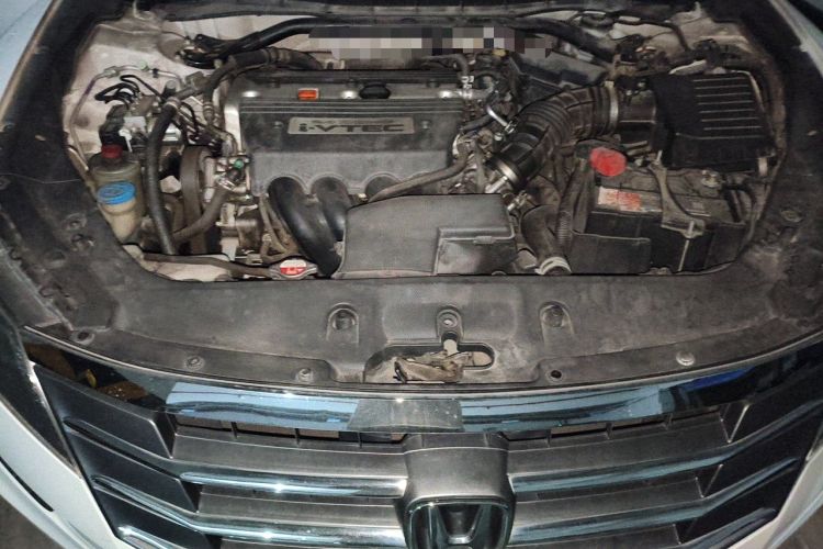 Used Honda Crosstour 2012 2.4L Luxury Edition Engine Bay