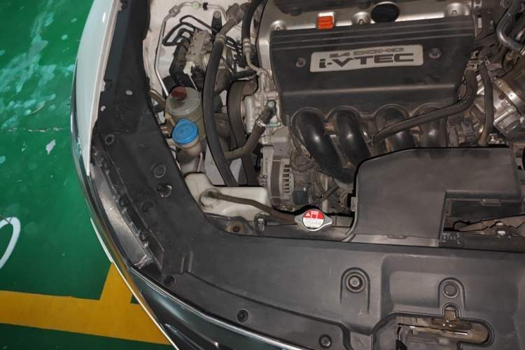 Used Honda Crosstour 2012 2.4L Luxury Edition Engine Bay Right
