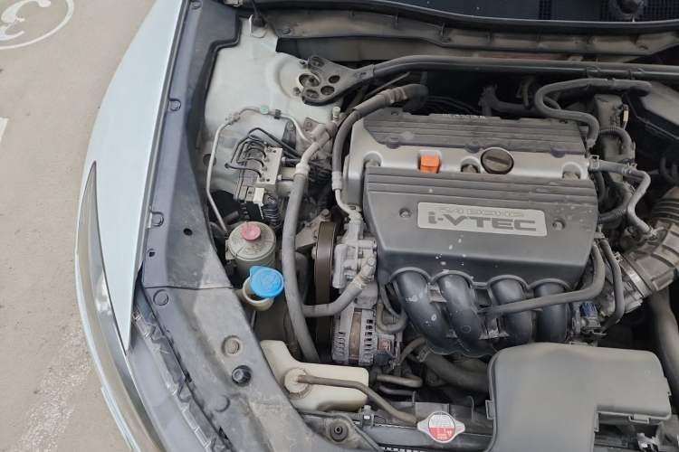 Used Honda Crosstour 2012 2.4L Luxury Edition Engine Bay Right