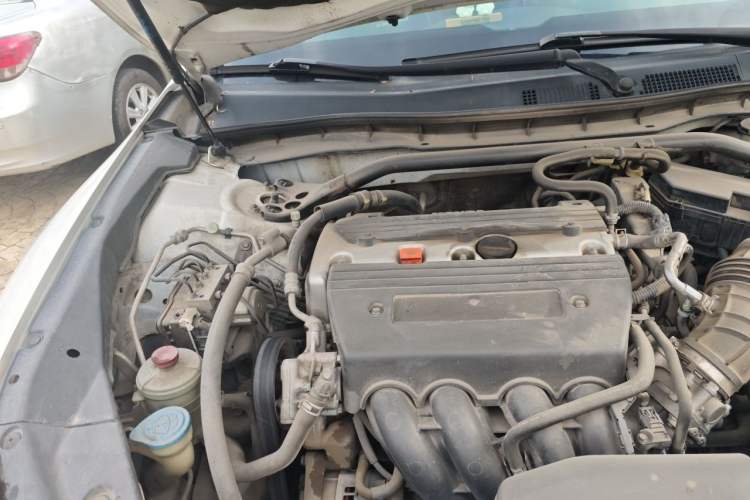 Used Honda Crosstour 2012 2.4L Prestige Edition Engine Bay Right