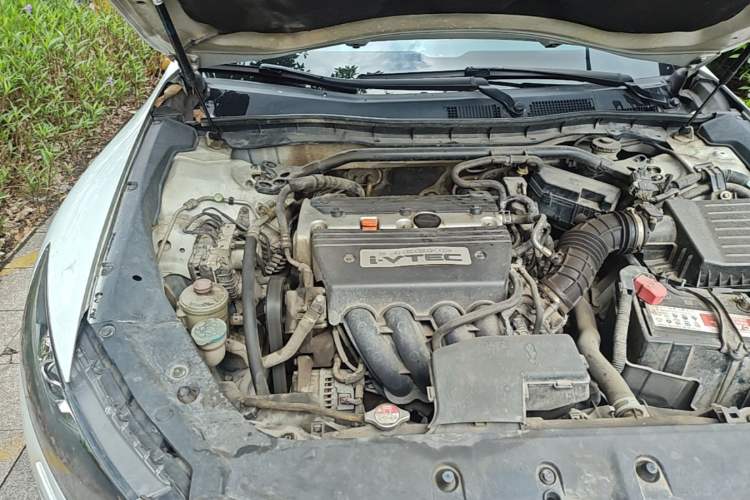 Used Honda Crosstour 2012 2.4L Luxury Edition Engine Bay Right
