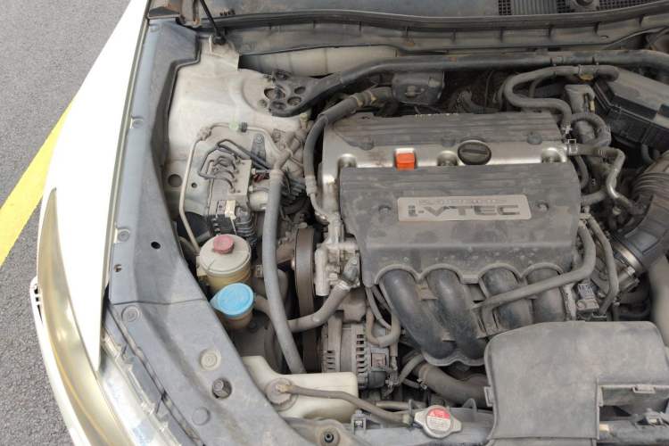 Used Honda Crosstour 2012 2.4L Prestige Edition Engine Bay Right