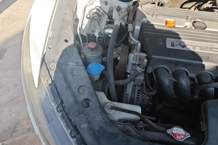 Used Honda Crosstour 2012 2.4L Luxury Edition Engine Bay Right