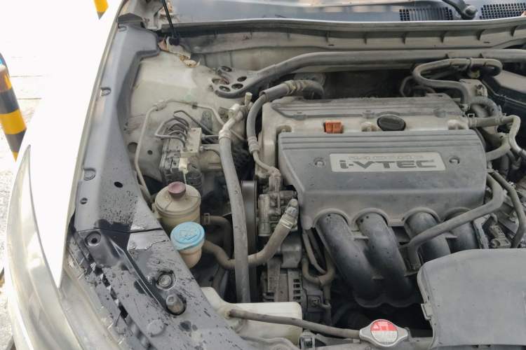 Used Honda Crosstour 2012 2.4L Luxury Edition Engine Bay Right