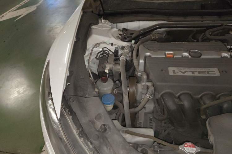 Used Honda Crosstour 2012 2.4L Luxury Edition Engine Bay Right
