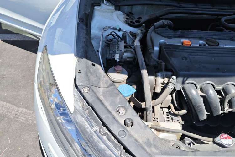 Used Honda Crosstour 2012 2.4L Luxury Edition Engine Bay Right