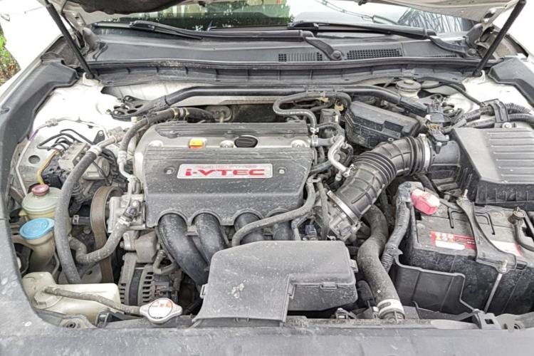 Used Honda Crosstour 2012 2.4L Luxury Edition Engine Bay