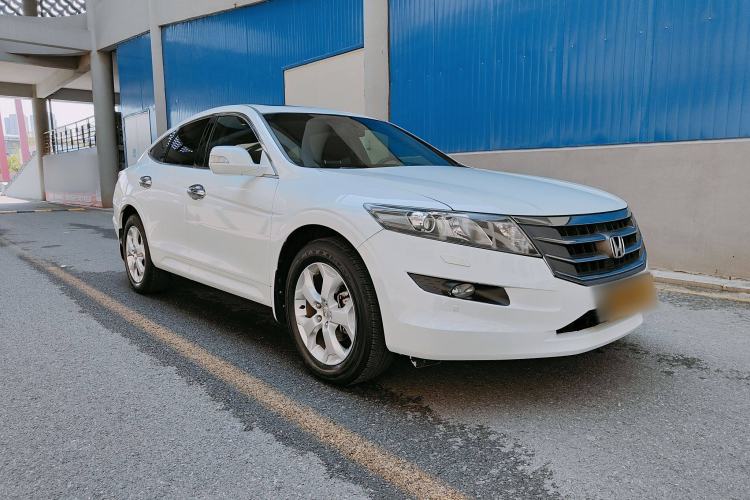 Used Honda Crosstour 2012 2.4L Luxury Edition Exterior 6