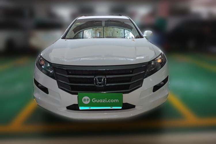 Used Honda Crosstour 2012 2.4L Luxury Edition Front