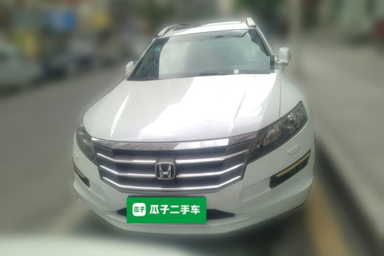Used Honda Crosstour 2012 2.4L Luxury Edition Front