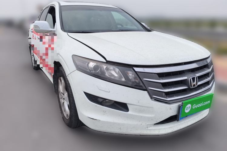 Used Honda Crosstour 2012 2.4L Luxury Edition Front Right 45 Deg