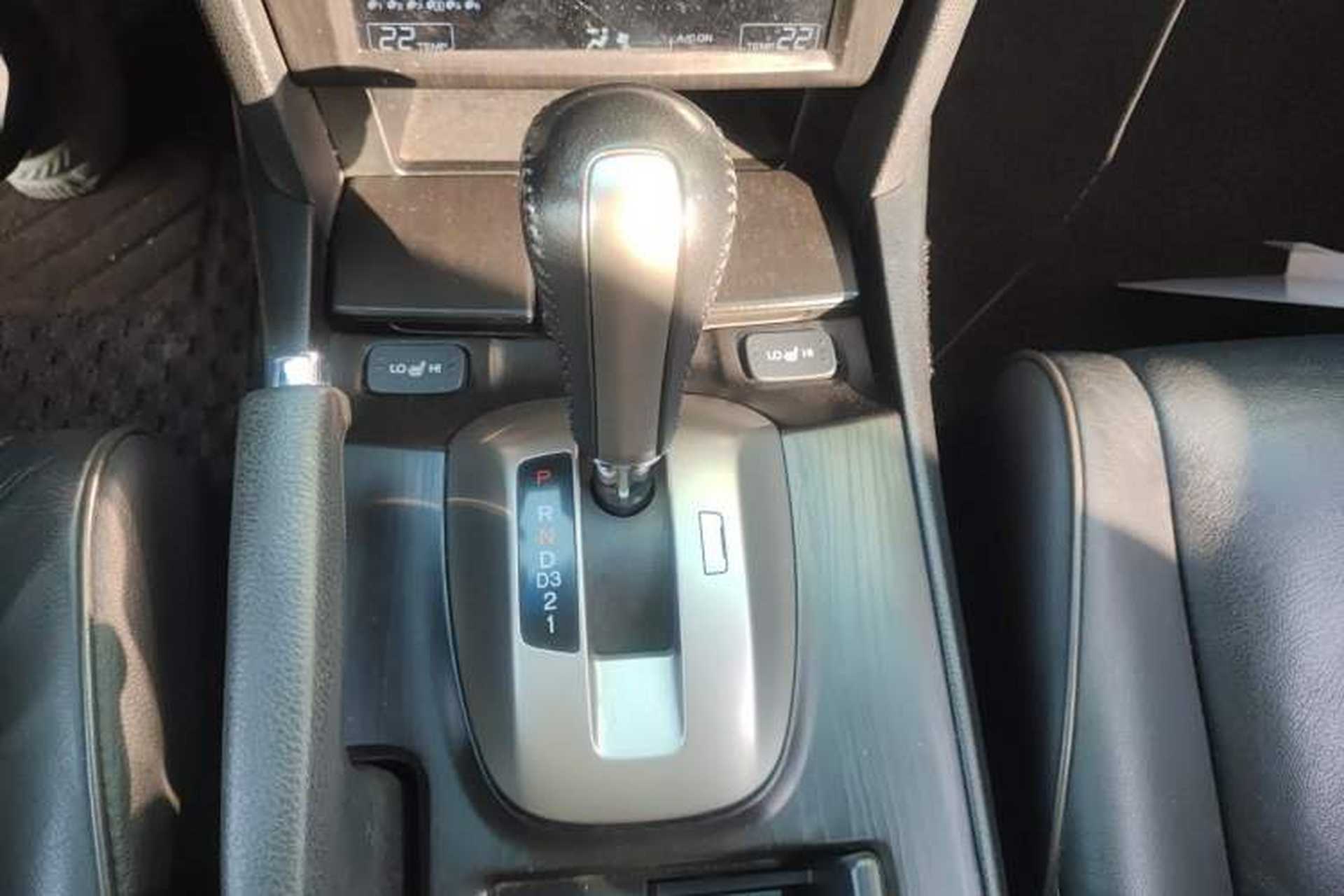 Used Honda Crosstour 2012 2.4L Luxury Edition Gear Lever