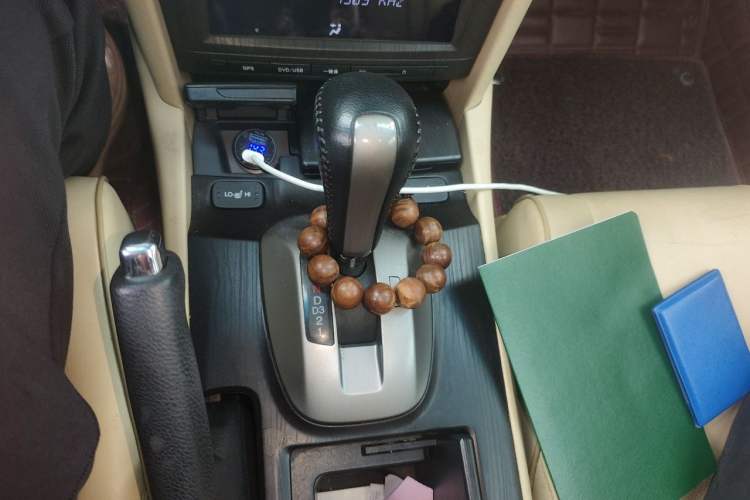 Used Honda Crosstour 2012 2.4L Luxury Edition Gear Lever