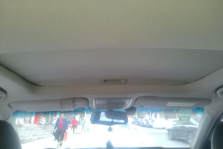 Used Honda Crosstour 2012 2.4L Luxury Edition Headliner