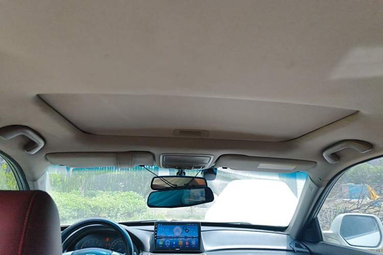 Used Honda Crosstour 2012 2.4L Luxury Edition Headliner
