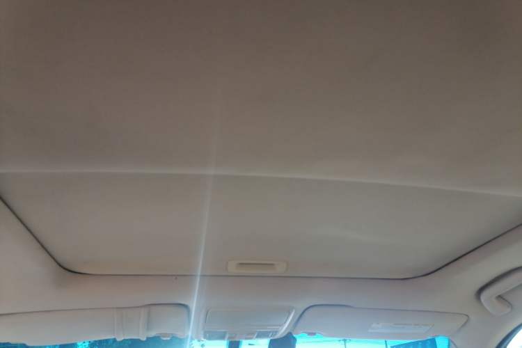 Used Honda Crosstour 2012 2.4L Luxury Edition Headliner