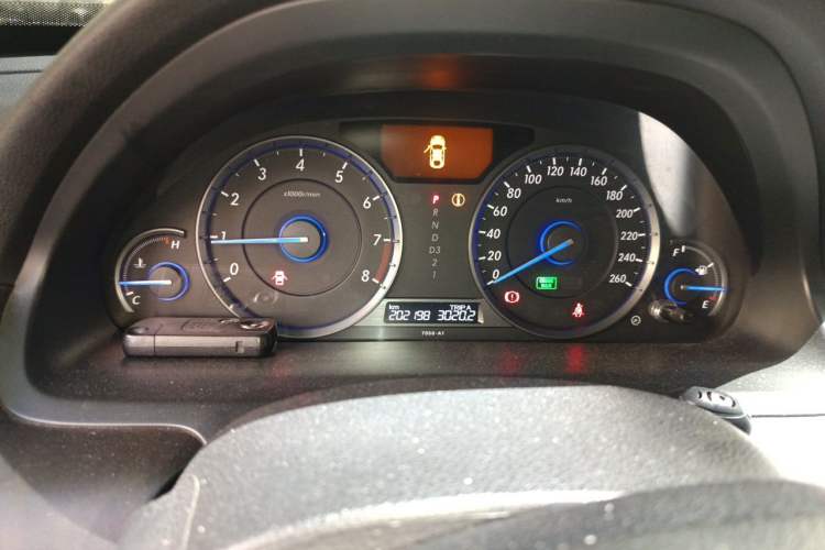 Used Honda Crosstour 2012 2.4L Luxury Edition Instrument Cluster