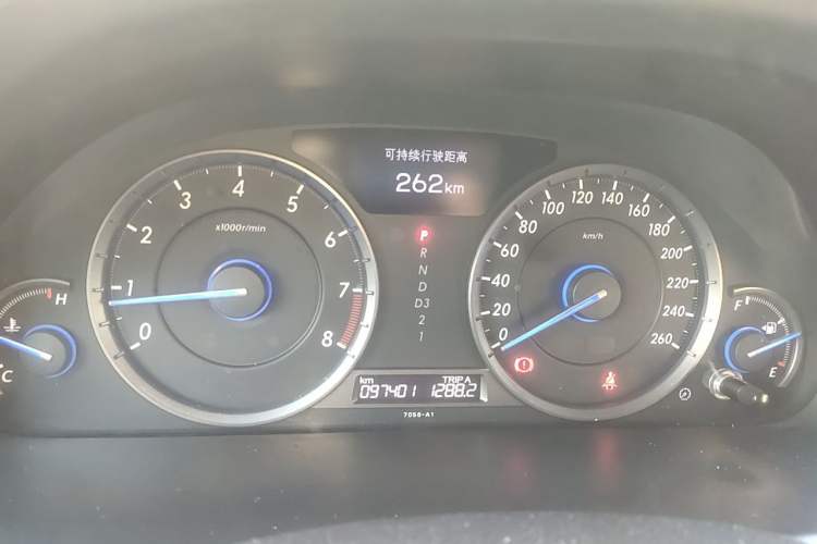 Used Honda Crosstour 2012 2.4L Luxury Edition Instrument Cluster