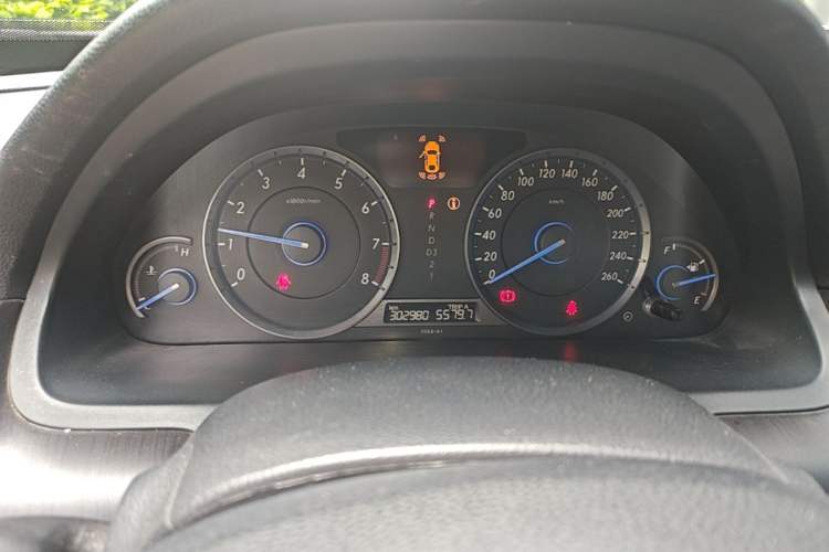 Used Honda Crosstour 2012 2.4L Luxury Edition Instrument Cluster