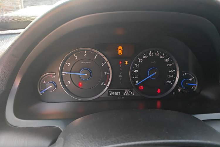 Used Honda Crosstour 2012 2.4L Luxury Edition Instrument Cluster