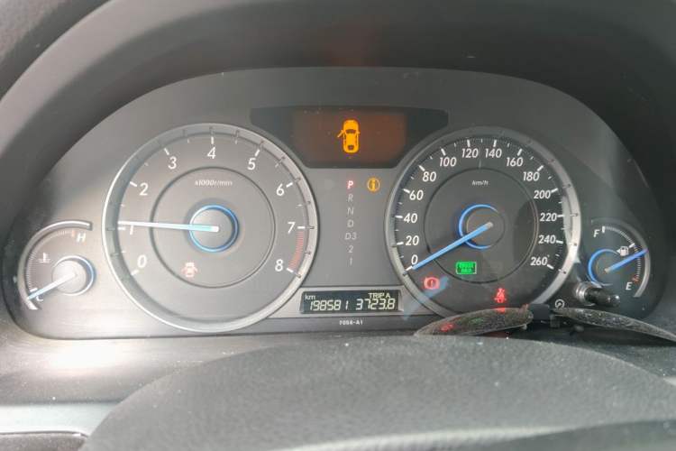 Used Honda Crosstour 2012 2.4L Luxury Edition Instrument Cluster