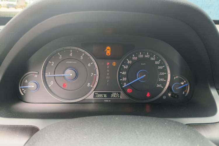 Used Honda Crosstour 2012 2.4L Luxury Edition Instrument Cluster
