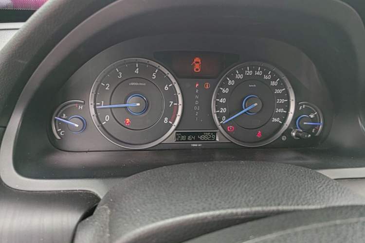 Used Honda Crosstour 2012 2.4L Luxury Edition Instrument Cluster