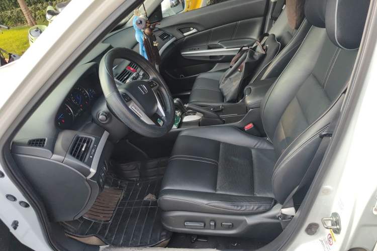 Used Honda Crosstour 2012 2.4L Luxury Edition Left Front Seat