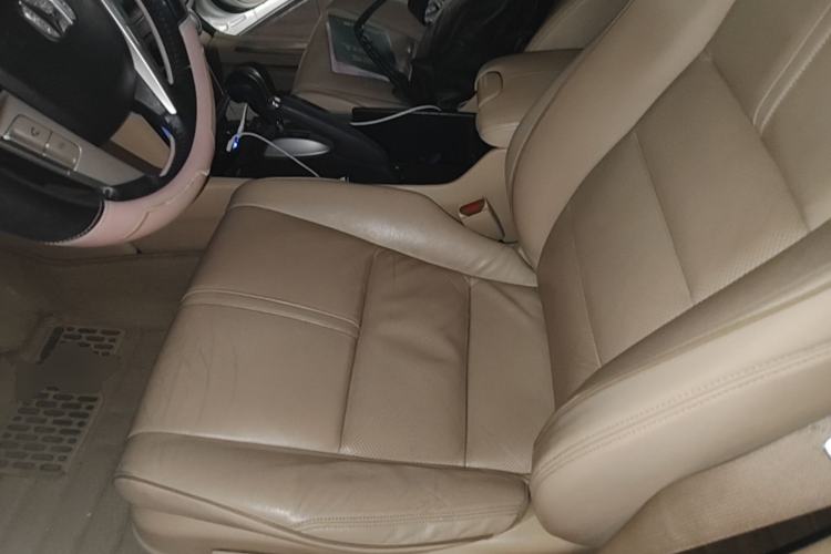 Used Honda Crosstour 2012 2.4L Luxury Edition Left Front Seat