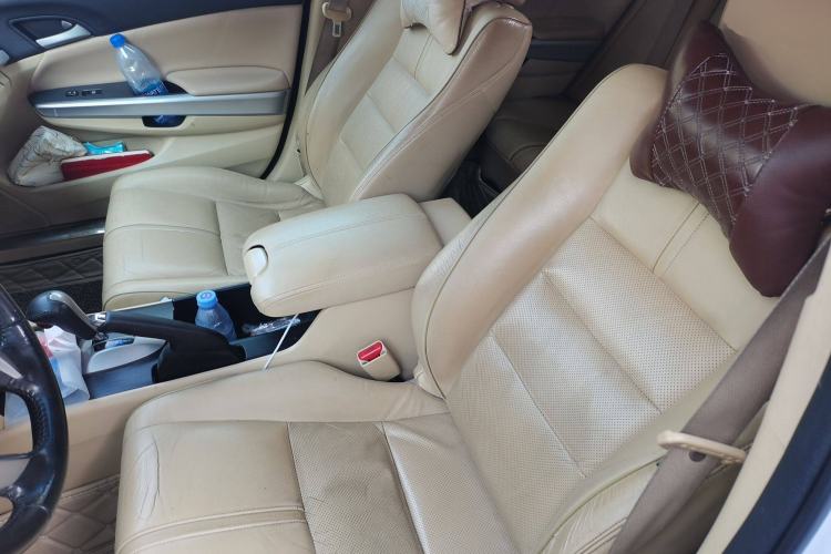 Used Honda Crosstour 2012 2.4L Luxury Edition Left Front Seat