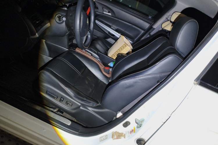 Used Honda Crosstour 2012 2.4L Luxury Edition Left Front Seat