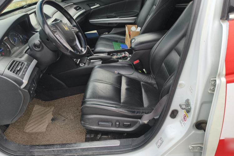 Used Honda Crosstour 2012 2.4L Luxury Edition Left Front Seat