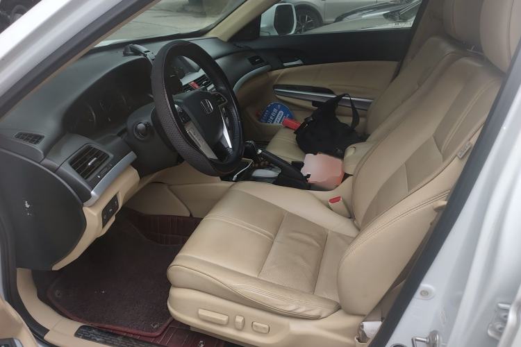 Used Honda Crosstour 2012 2.4L Luxury Edition Left Front Seat
