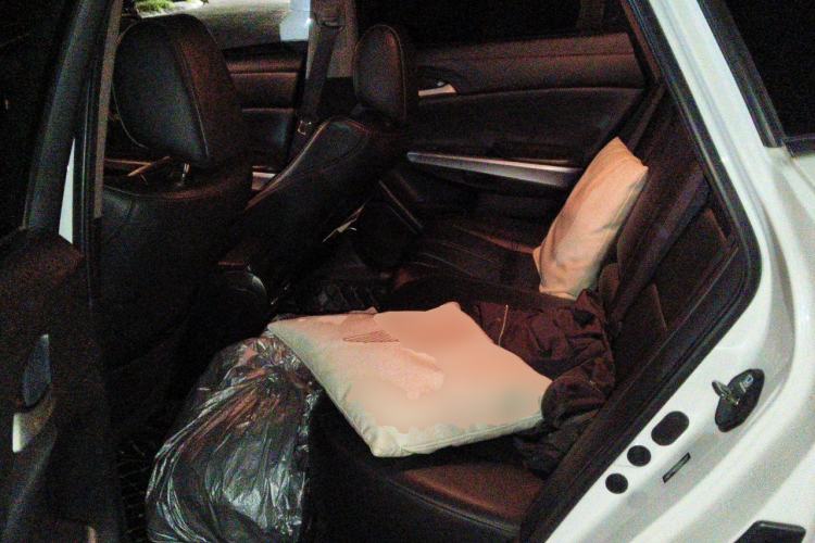 Used Honda Crosstour 2012 2.4L Luxury Edition Left Rear Seat