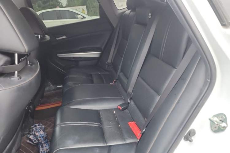 Used Honda Crosstour 2012 2.4L Luxury Edition Left Rear Seat