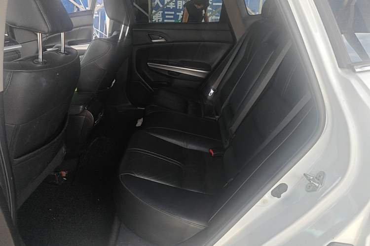 Used Honda Crosstour 2012 2.4L Luxury Edition Left Rear Seat