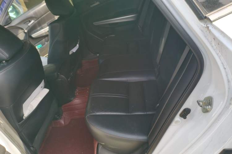 Used Honda Crosstour 2012 2.4L Luxury Edition Left Rear Seat