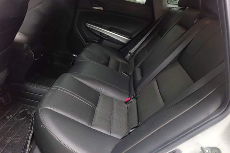 Used Honda Crosstour 2012 2.4L Luxury Edition Left Rear Seat