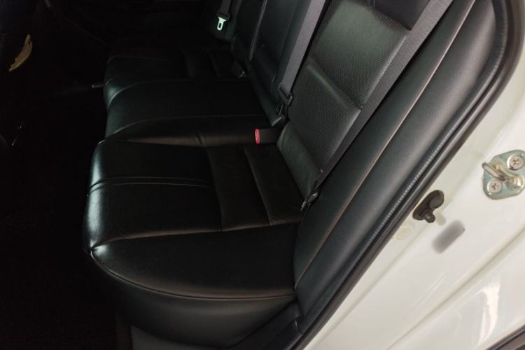 Used Honda Crosstour 2012 2.4L Luxury Edition Left Rear Seat