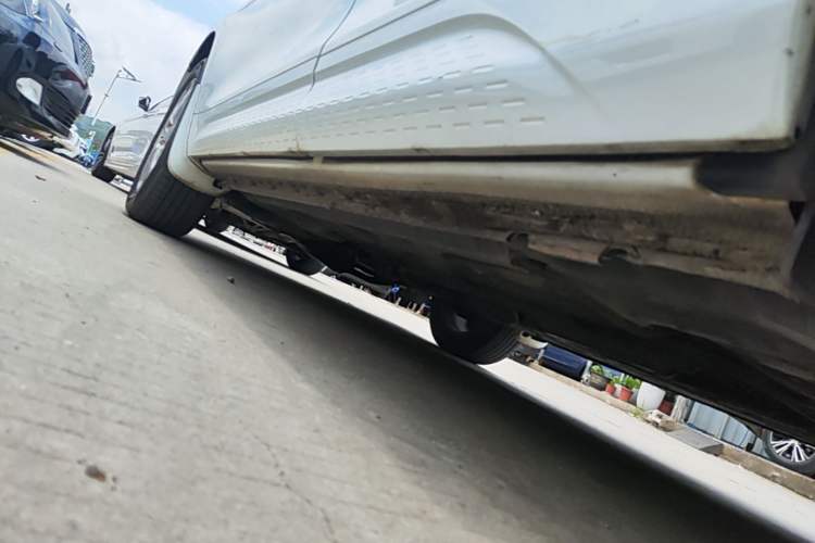 Used Honda Crosstour 2012 2.4L Luxury Edition Left Side Sill