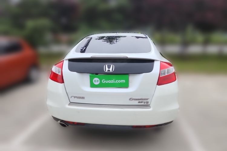 Used Honda Crosstour 2012 2.4L Luxury Edition Rear