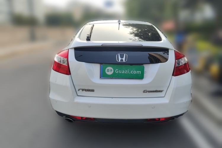 Used Honda Crosstour 2012 2.4L Luxury Edition Rear