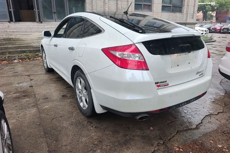 Used Honda Crosstour 2012 2.4L Luxury Edition Rear Left 45 Deg